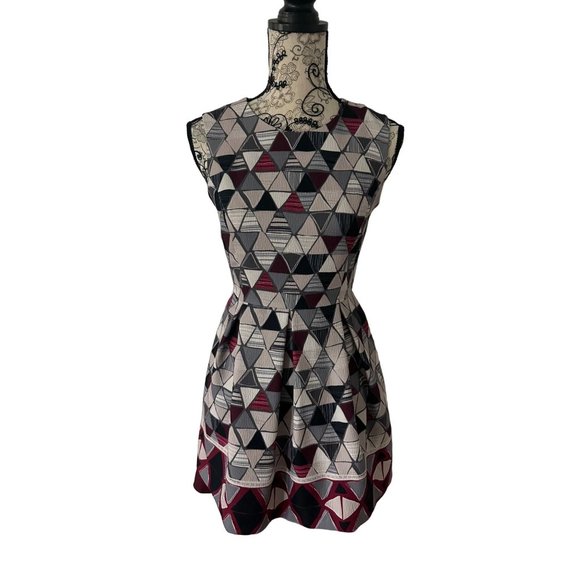 PINKYOTTO New York Patterned A Line Dress Sz S - Picture 1 of 7